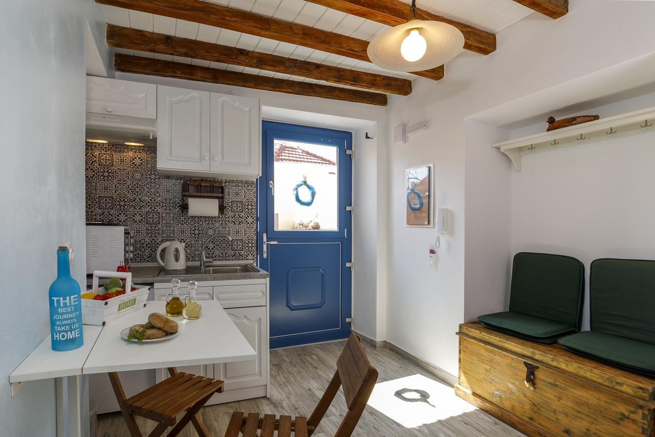 Casita Del Sol Suites (Adults Only) Родос Экстерьер фото